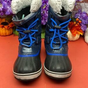 Kids Waterproof Winter Boots - Black and Blue